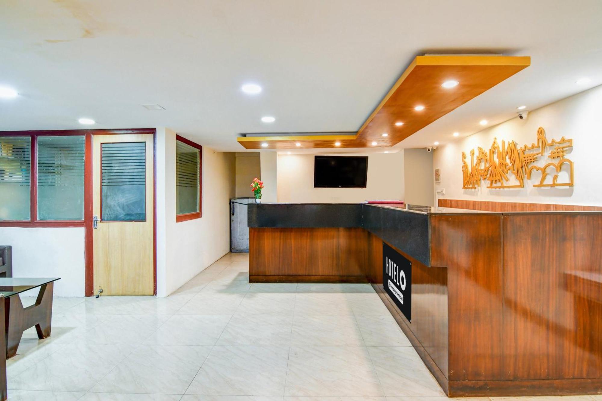 Super Hotel O Sarat Bose Road Formerly Shree Guest House Kalkata Exteriér fotografie